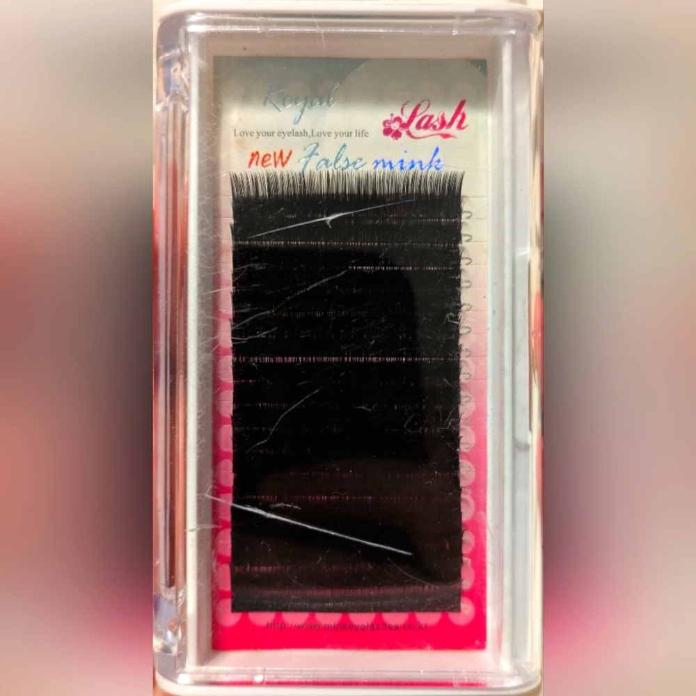 FREE WITH PURCHASE-Royal Lash new False mink 0.15 J-10mm Love your eyelash, Love